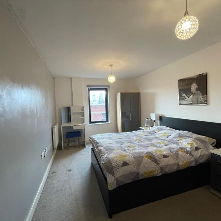 Modern Apartment Near Bullring 버밍엄 외부 사진