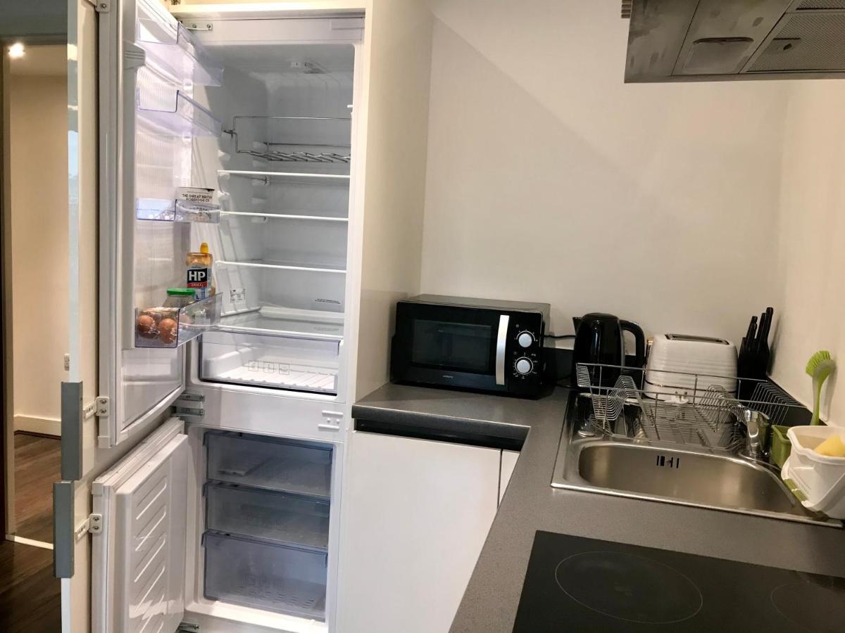 Modern Apartment Near Bullring 버밍엄 외부 사진